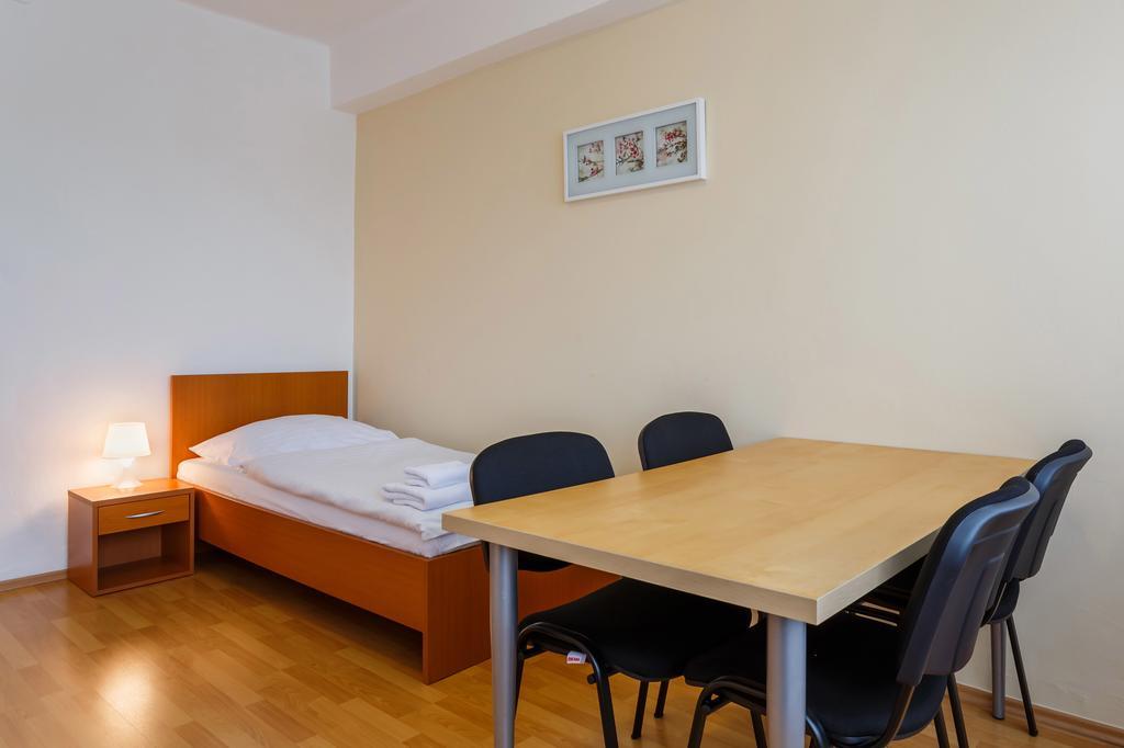 Hotel Veronika اوسترافا المظهر الخارجي الصورة